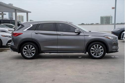 2021 INFINITI QX50 LUXE