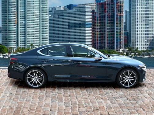 2022 Genesis G70 3.3T RWD