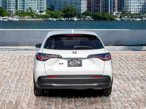 2024 Honda HR-V LX