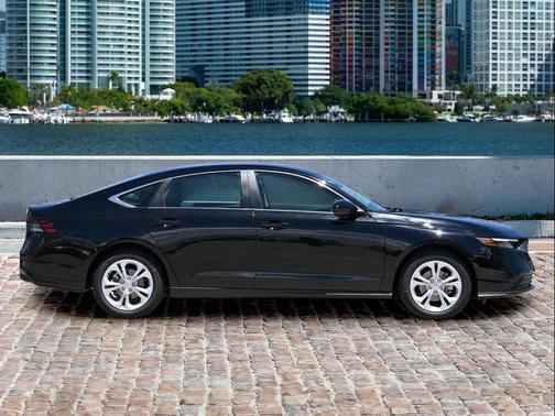 2025 Honda Accord LX 1.5T