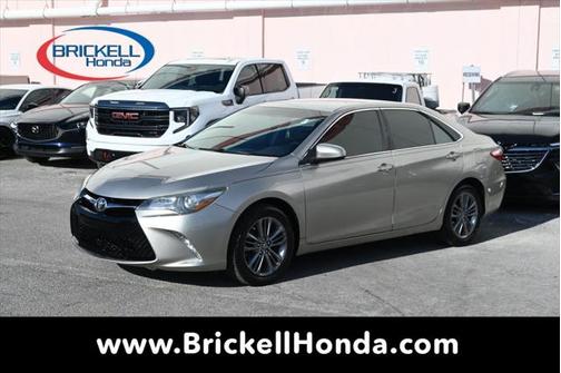 2016 Toyota Camry SE