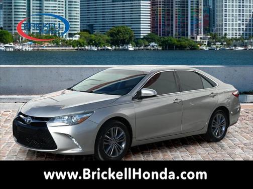 2016 Toyota Camry SE