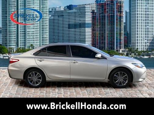 2016 Toyota Camry SE