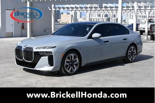 2023 BMW 740 i