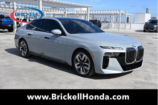2023 BMW 740 i