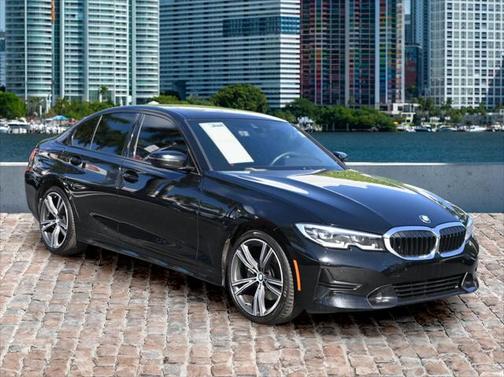 2022 BMW 330 330i