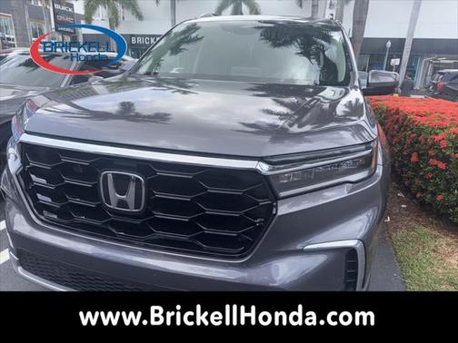2023 Honda Pilot Touring 8-Passenger