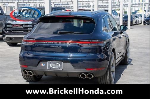 2020 Porsche Macan Base