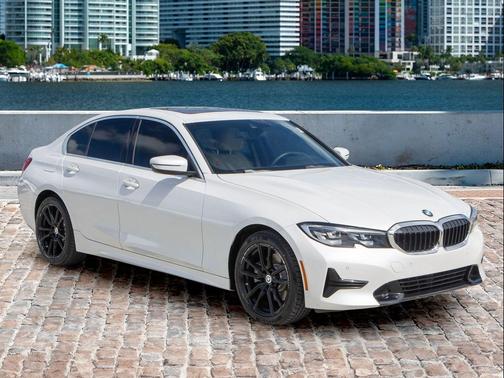 2020 BMW 330 330i
