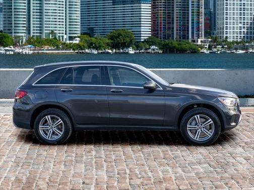 2022 Mercedes-Benz GLC 300 Base