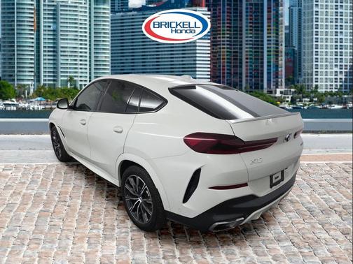 2024 BMW X6 xDrive40i