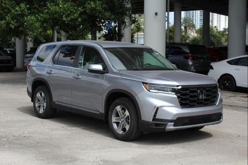 Solar Silver Metallic 2026 Honda Pilot EX-L