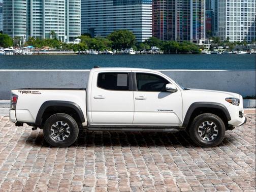 2022 Toyota Tacoma TRD Off Road