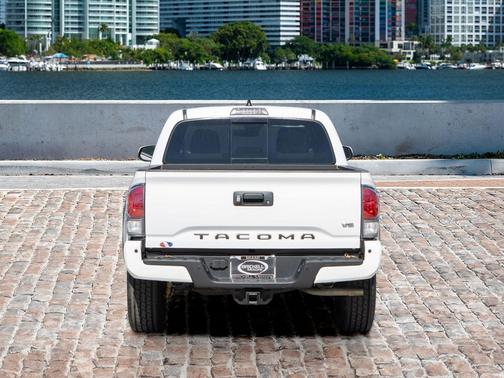 2022 Toyota Tacoma TRD Off Road