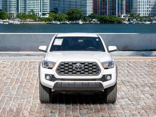 2022 Toyota Tacoma TRD Off Road