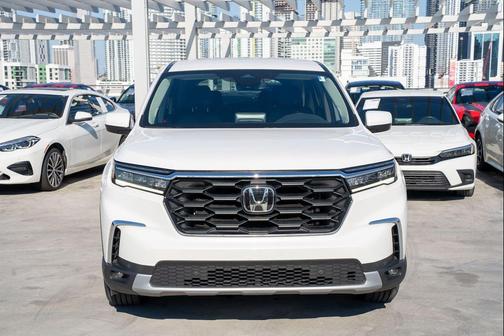 Platinum White Pearl 2024 Honda Pilot EX-L