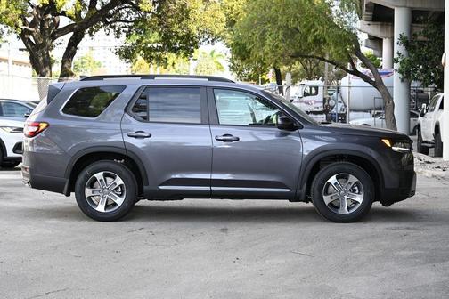Modern Steel Metallic 2026 Honda Pilot EX-L