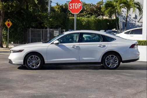 2024 Honda Accord EX 1.5T