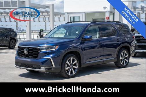 2023 Honda Pilot Touring 8-Passenger