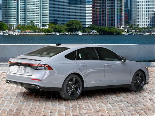 2025 Honda Accord Hybrid Base