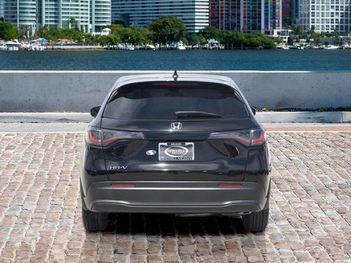 2023 Honda HR-V LX