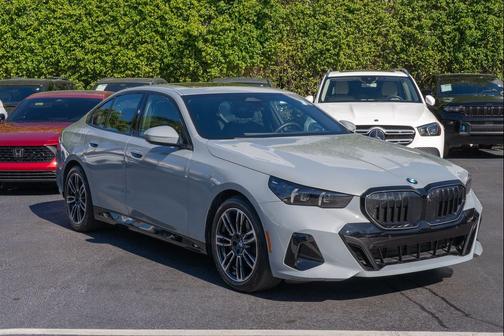 2025 BMW 530 530i