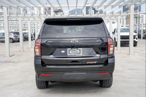 Black 2024 Chevrolet Suburban RST