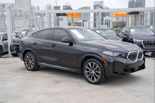 2024 BMW X6 xDrive40i