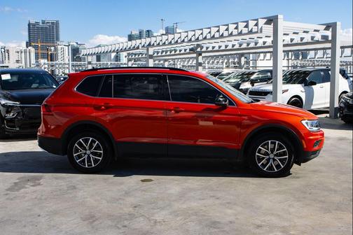 2019 Volkswagen Tiguan 2.0T SE