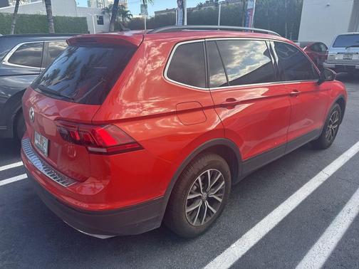 2019 Volkswagen Tiguan 2.0T SE