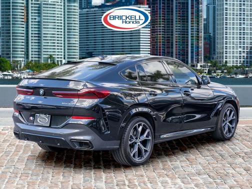 2022 BMW X6 xDrive40i