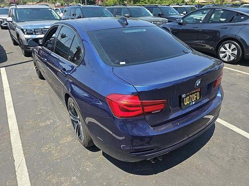 2018 BMW 330 330i