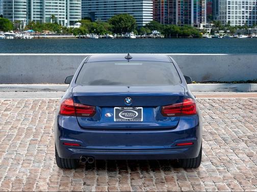 2018 BMW 330 330i