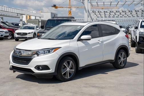 Platinum White Pearl 2022 Honda HR-V EX