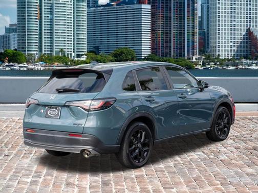 2023 Honda HR-V 2WD Sport