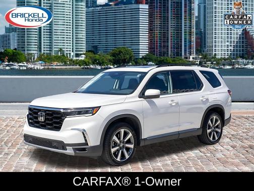 Platinum White Pearl 2023 Honda Pilot Touring 8-Passenger