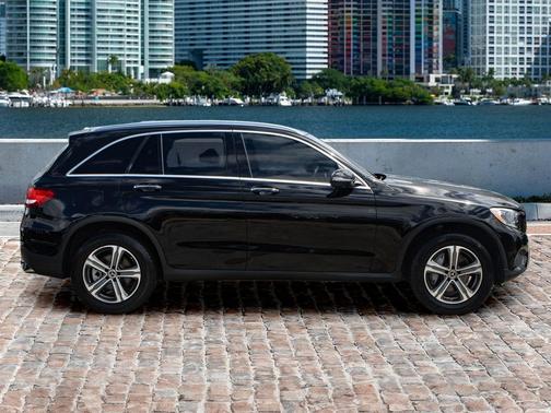2019 Mercedes-Benz GLC 300 Base