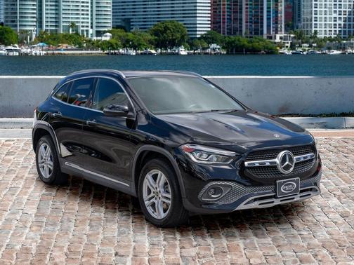 2021 Mercedes-Benz GLA 250 Base 4MATIC