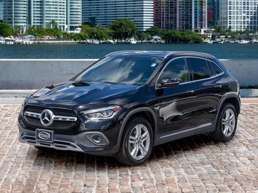 2021 Mercedes-Benz GLA 250 Base 4MATIC