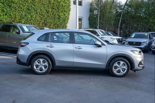 2023 Honda HR-V LX