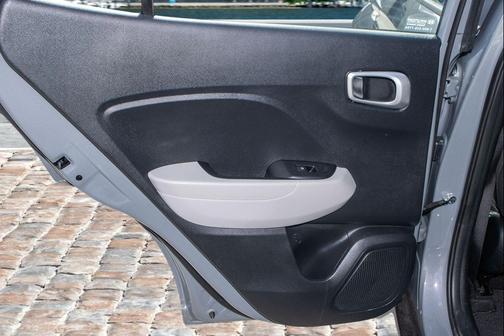 2022 Hyundai VENUE SEL