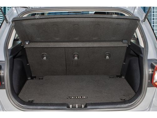 2022 Hyundai VENUE SEL