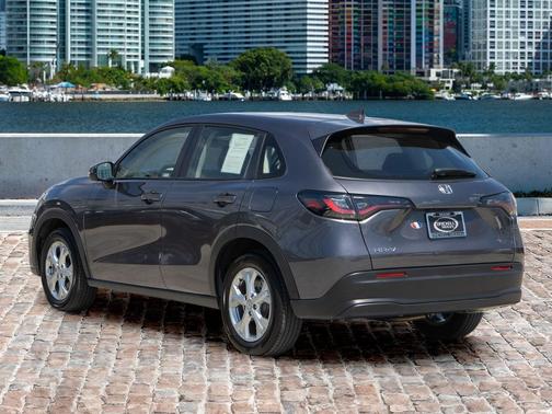 2023 Honda HR-V LX