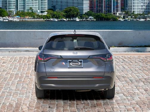 2023 Honda HR-V LX