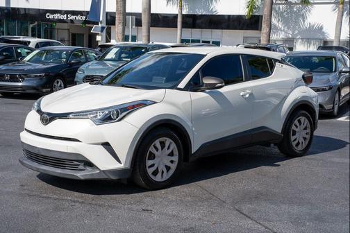 2019 Toyota C-HR LE