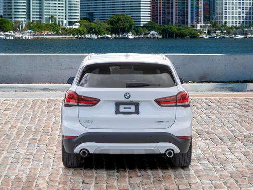 2020 BMW X1 sDrive28i