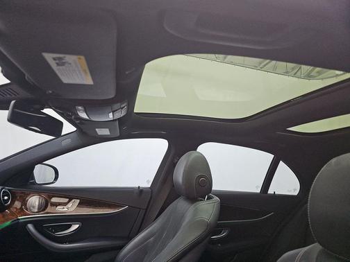 2019 Mercedes-Benz E-Class 4MATIC