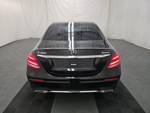 2019 Mercedes-Benz E-Class 4MATIC