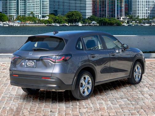 2023 Honda HR-V LX