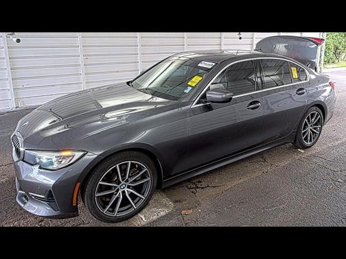 2019 BMW 330 330i